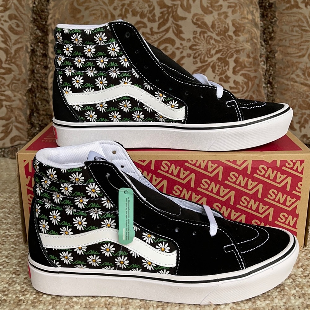 Vans Comfycush Sk8-Hi Scribble Flower Daisy/BlackM